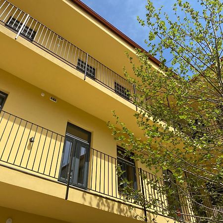 Aparthotel Honest Karlin Prag Exterior foto