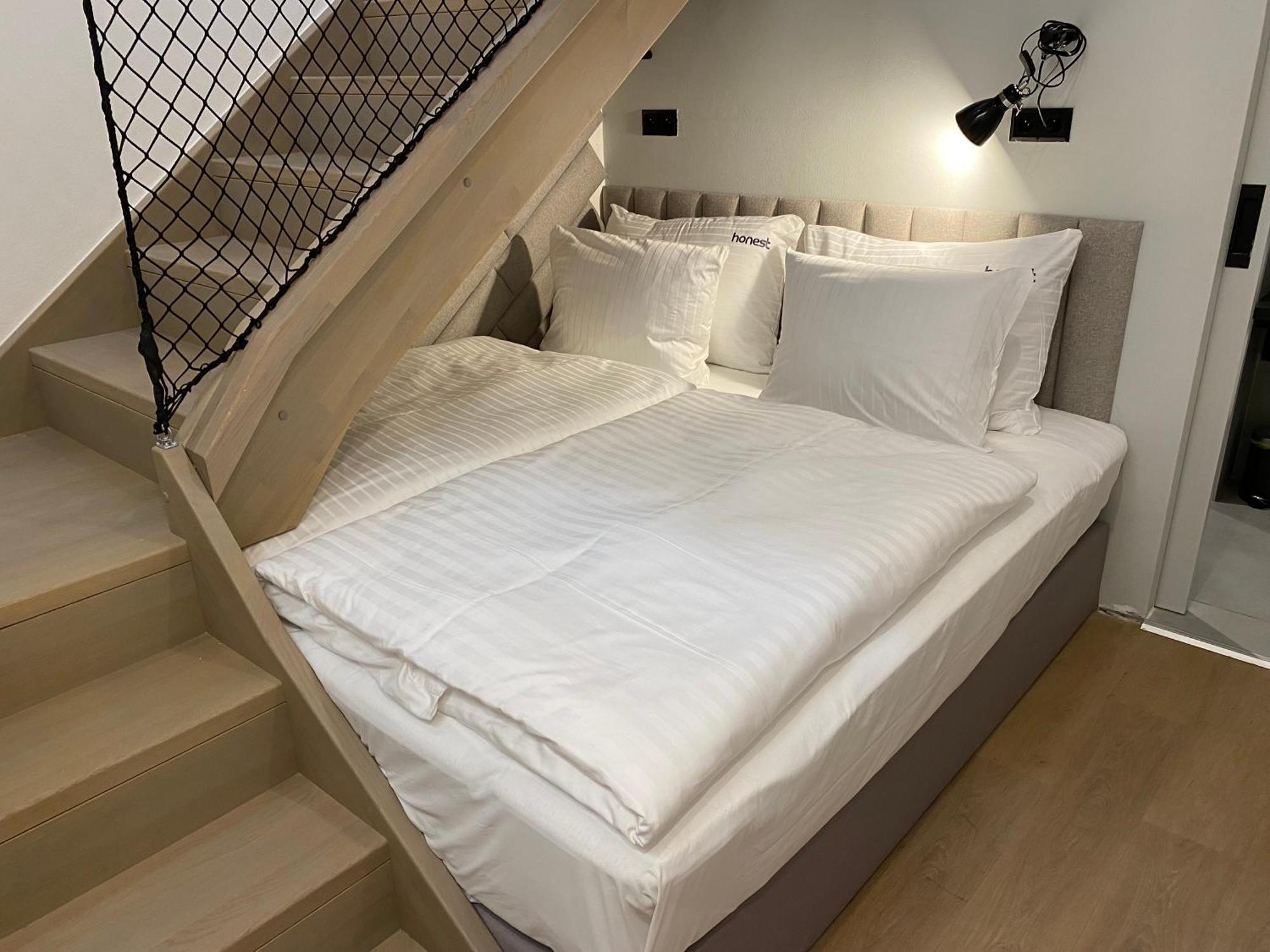 Aparthotel Honest Karlin Prag Zimmer foto